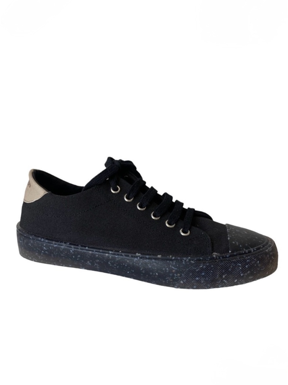 Recykers Camden Black Vegan Sneakers Recycled Sustainable Women's Size 39 US 7